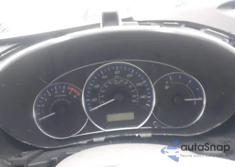 2011 Subaru Forester 2.5X Premium z USA, uszkodzony, nr VIN JF2SHBDC4BH753764